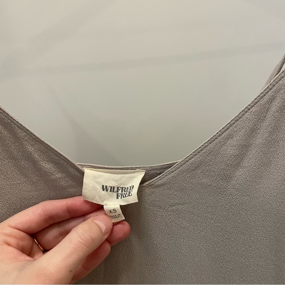 Aritzia Wilfred Free Vivienne dress - Picture 4 of 4